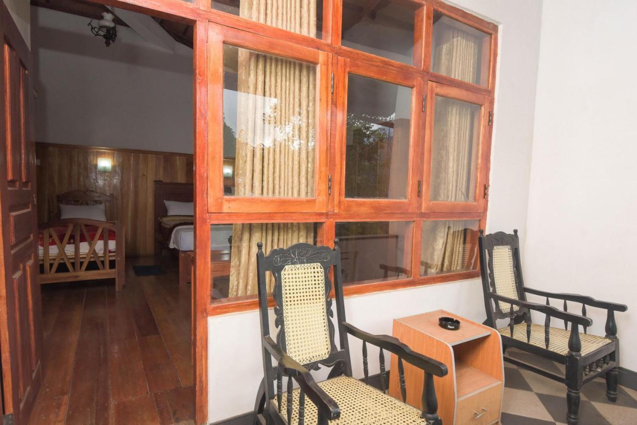 Wathsala Inn Nallathanniya Exterior foto