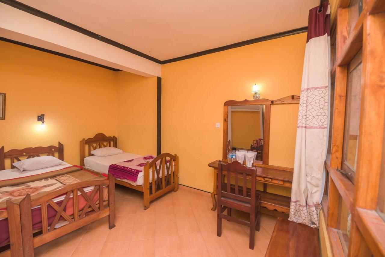 Wathsala Inn Nallathanniya Exterior foto