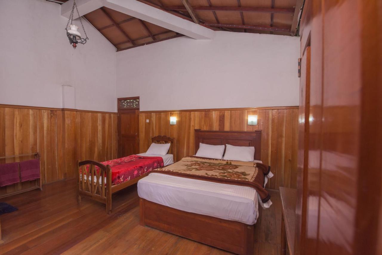 Wathsala Inn Nallathanniya Exterior foto